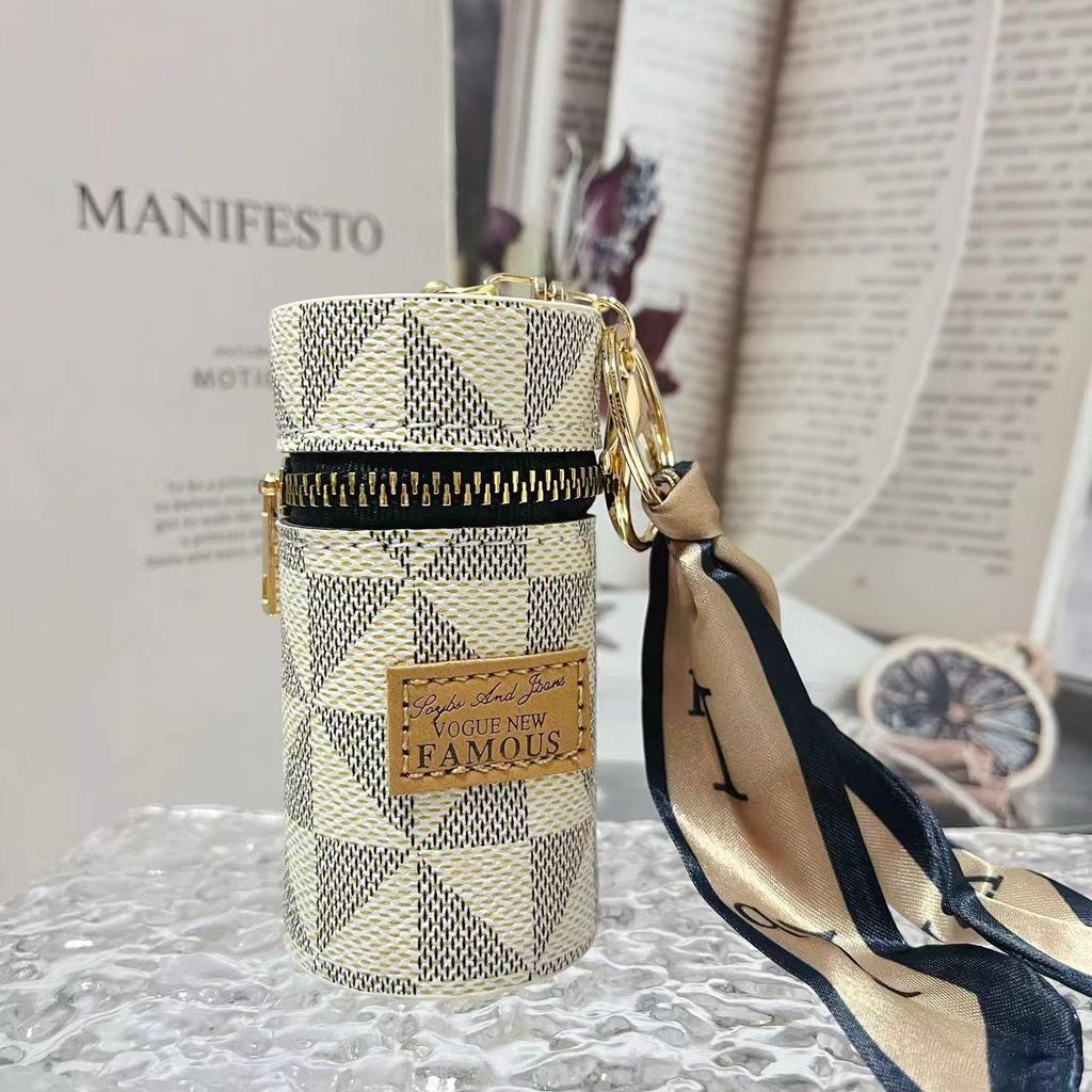 Retro Europäisches & Amerikanisches Rundes Münzfach: High-End Sommer-Mode Schlüsselanhänger Anhänger für Mädchen