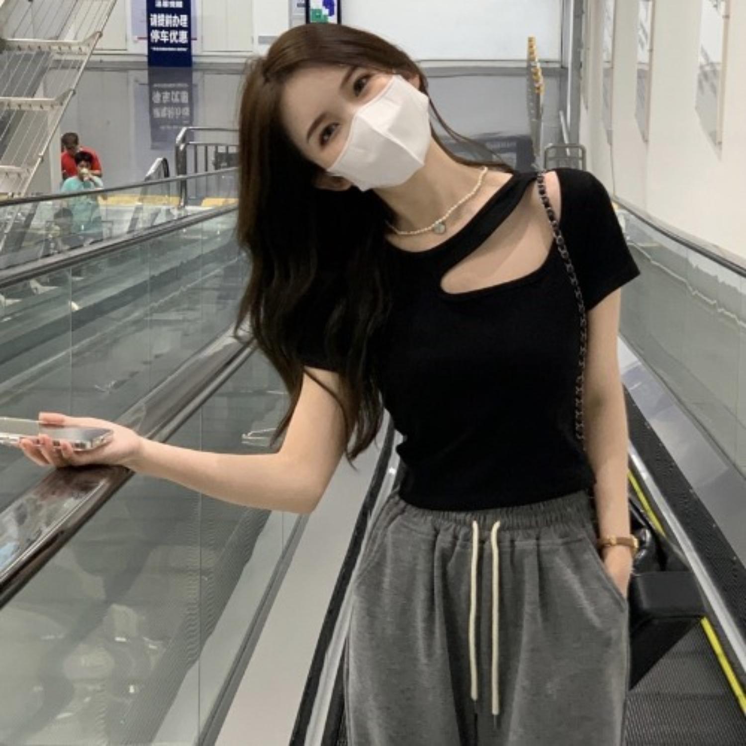 Women s Round Neck Short Sleeve Cropped T-Shirt Slim Fit Casual Summer Solid Tee Tops S