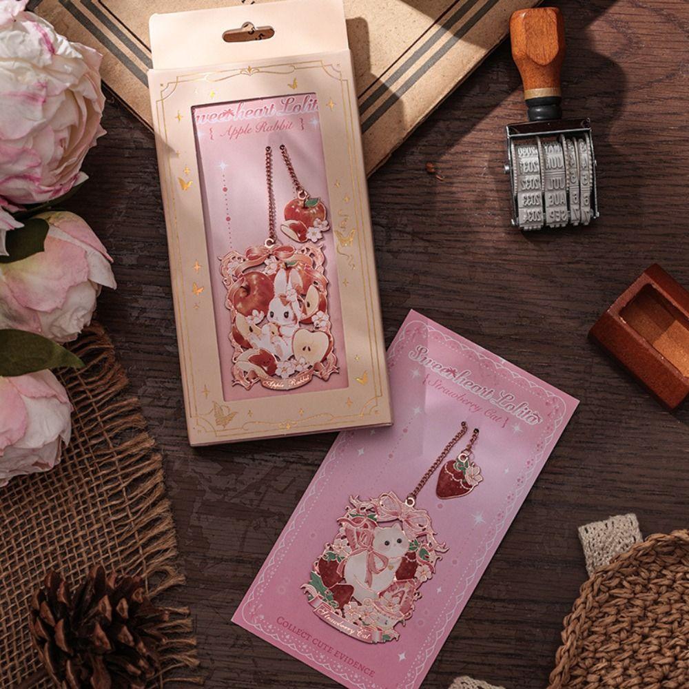 Exquisite Cute Cat/Rabbit/Bear Metal Bookmark Hollow Portable Reading Book Clip Pagination Mark Student