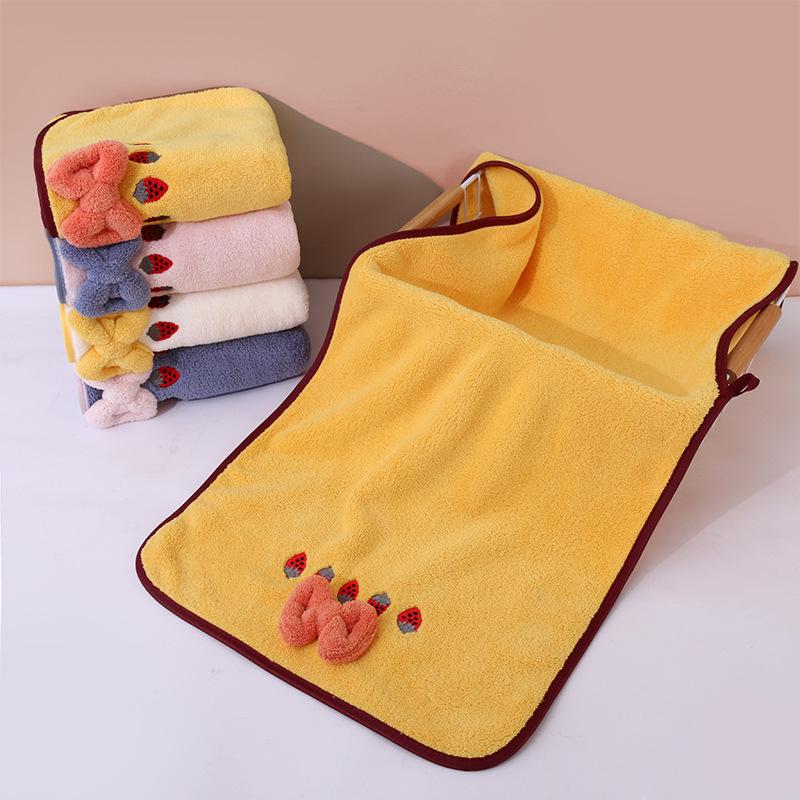 Soft High-Density Coral Fleece Towel - Absorbent, Thick Face & Hair Drying with Fresh 3D Floral Design