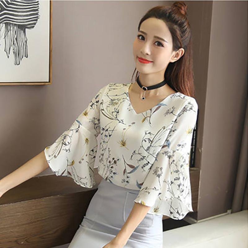 Spring and Summer Women's Short-sleeved Chiffon Shirt Tops with Trumpet Sleeves Slimming Bottoming Shirt