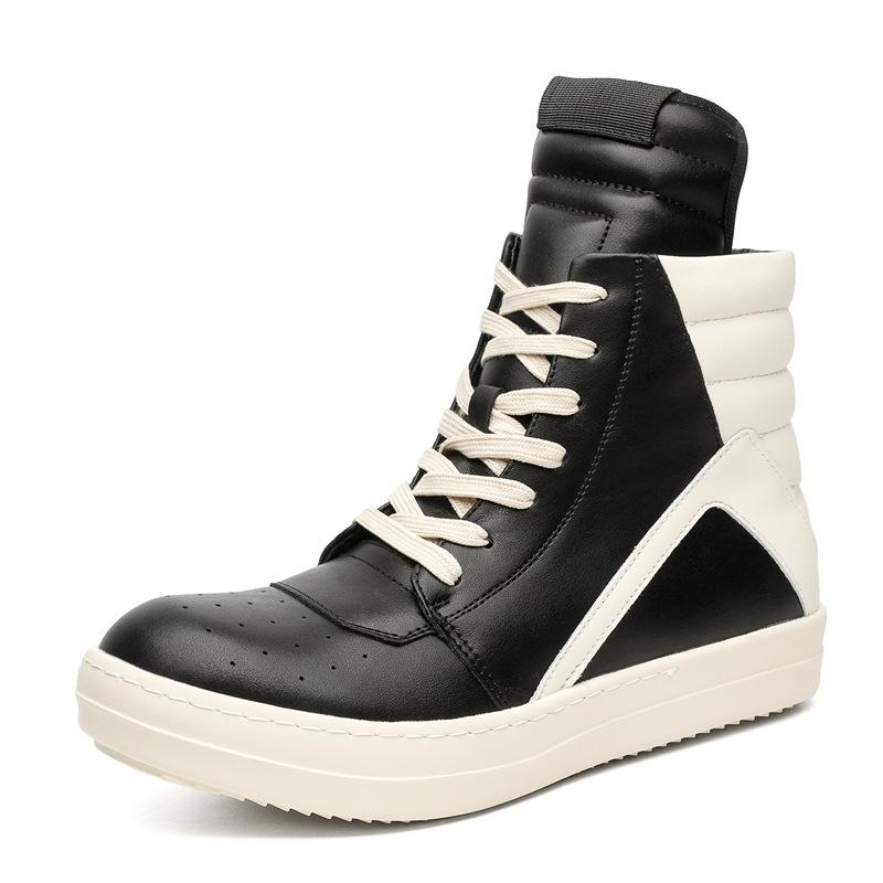 Frühling neue High-Top-Schuhe Trend-Down-Dreieck Europäischer und Amerikanischer Stil Mittelhohe Stiefel mit dicken Sohlen erhöhen die Körpergröße