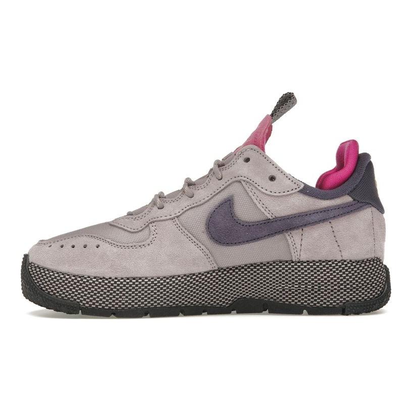 Nike Air Force 1 Wild Světle fialová Magenta Světle fialová Ruda/Hyper Magenta/Černá/Tmavá rozinka Dámské tenisky Fialová FZ2600-200