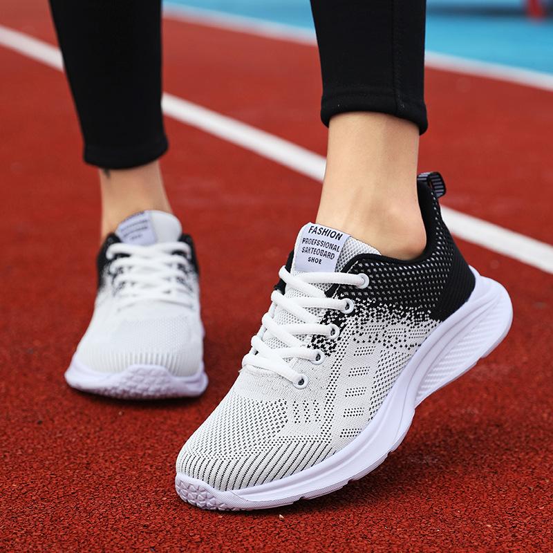 Ultra-light mesh sports sub, new soft-soled breathable running shoes, women's flat-soled non-slip casual shoes