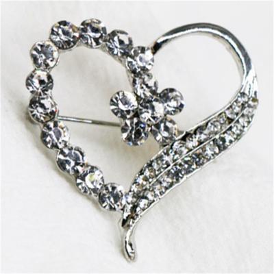 Strasslegierung Strassbrosche Vielseitig Exquisit Mode Damen Herzförmige Korsage Damen Bekleidungszubehör
