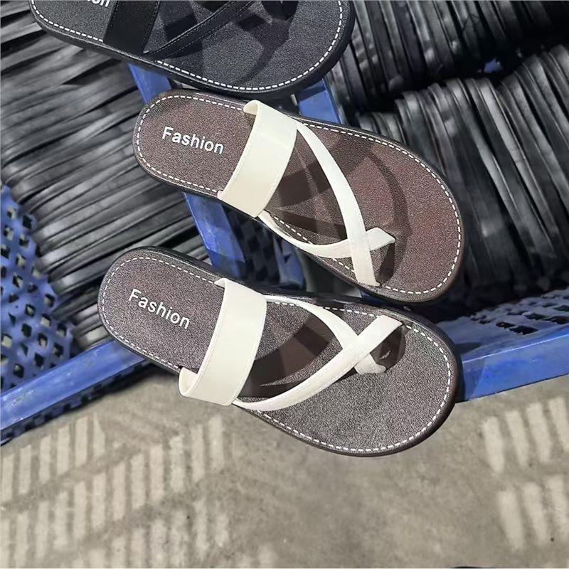 

Летние новые шлепанцы с перемычкой для пальца, женские модные универсальные, с перекрестным ремешком, нескользящие пляжные туфли, повседневные плоские шлепанцы 40-41