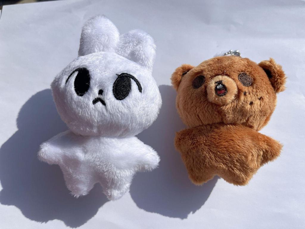 Kim Doyoung Lee Mark Taeyong Sijeunni Cheetah Keychain