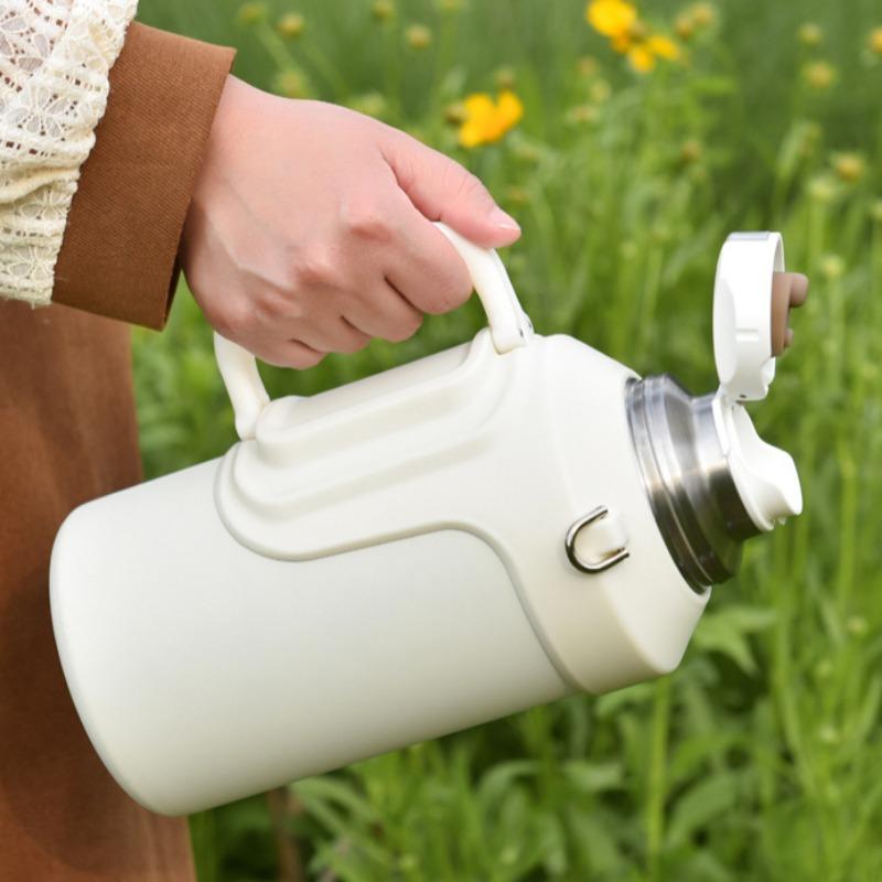 2000ML Large Capacity Vacuum Flask Outdoor Travel Keep Cold Insulated Bullet Thermoses Portable Stainless Steel Tea Water Bottle