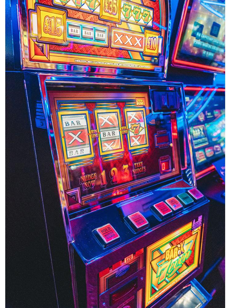 Neon Synthwave Arcade Zone Dream Posters Canvas Painting Game Playroom Wall Art Picture For Cafe Club Room Home Decoration