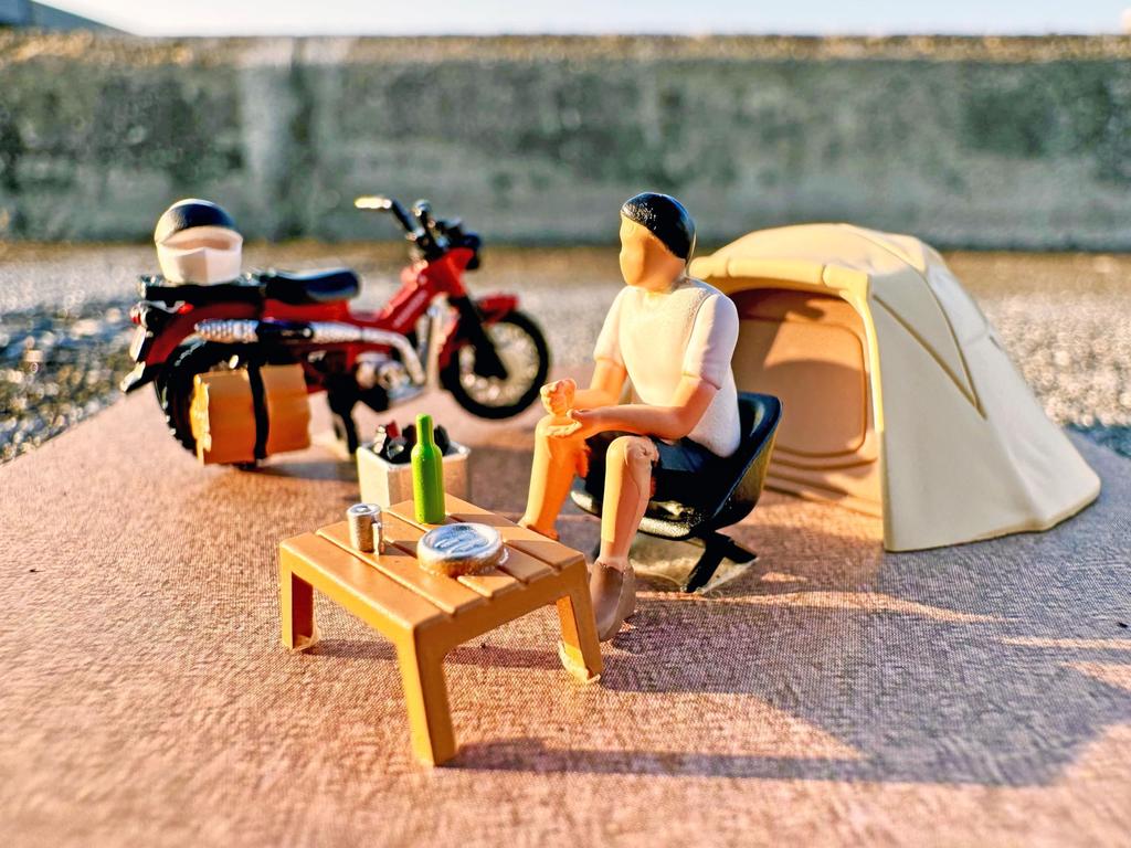 TOMYTEC GeoColle 64 #CarSnap 30a Solo Camping Honda CT125 Hunter Cub Included ABS Resin and PVC Figure and Accessory Set (Painted, Partially