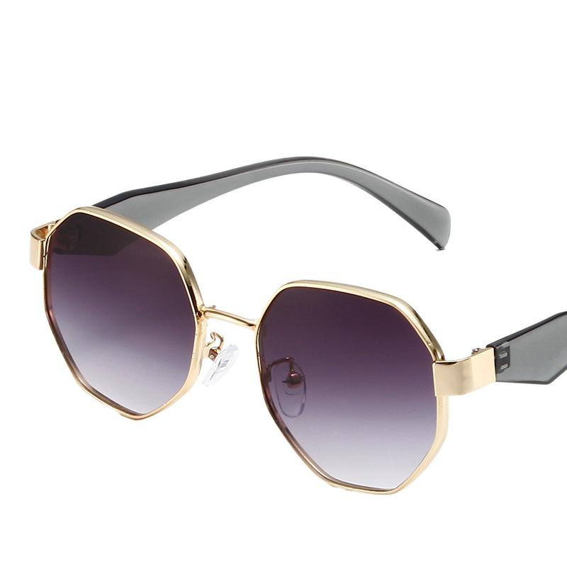 

New Women Sunglasses Fashionable Square Sun Glasses Luxury Oversized Trendy Retro Eyewear Men Classic Sun Eyeglass Uv400 Glasses 1PC