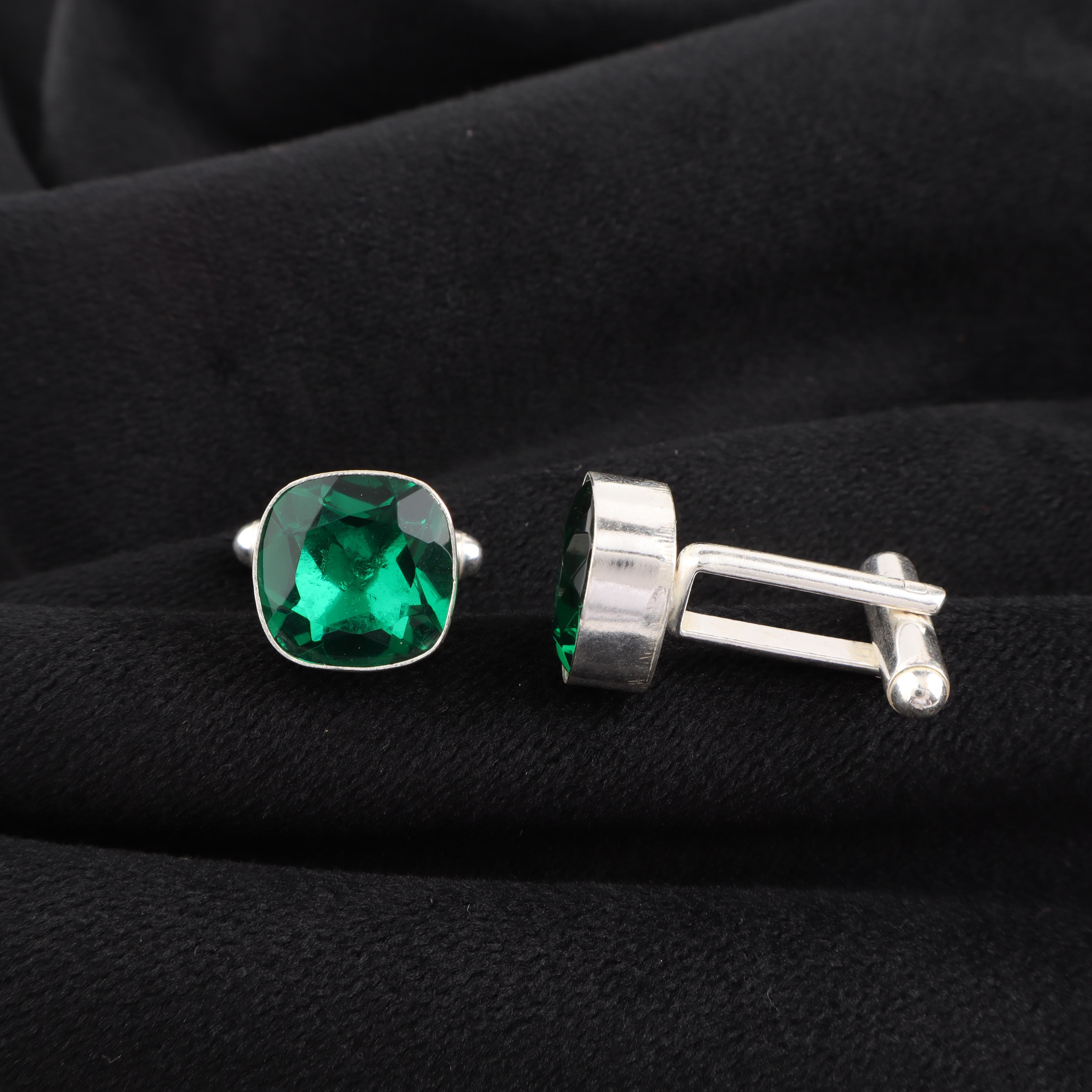 

Хромовый диопсид Драгоценный камень Серебряная запонка 1 , 925 стерлинговое серебро Ручная работа Мужская запонка для костюма, Подарок для мужчин, Ювелирное изделие с камнем мая CL-9-5