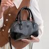 New Hot Sale Fashion Versatile Temperament Commuter Portable Boston Bag Korean Casual Women's Shoulder Crossbody Bag