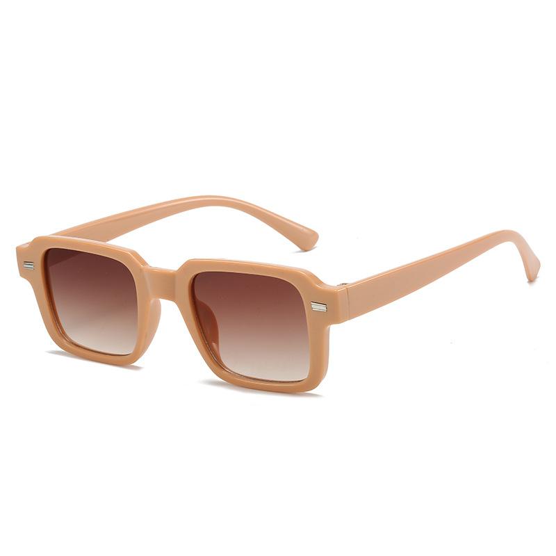  Square Women Fashion Sunglasses Shades UV400 Retro Rivets Beige Gradient Men Trending Sun Glasses