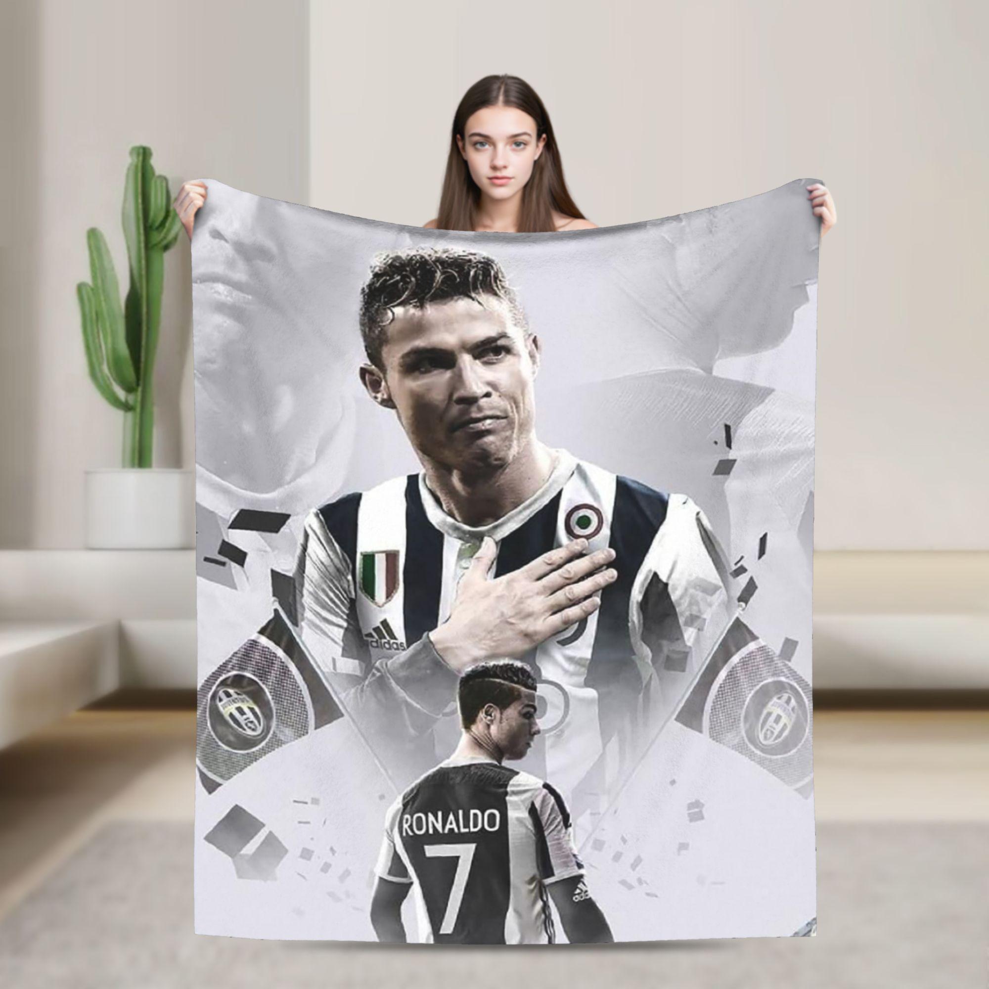 

C Ronaldos Football Soccer Blanket Flannel Awesome Warm Throw Blankets for Home Textile Decor 75x90cm