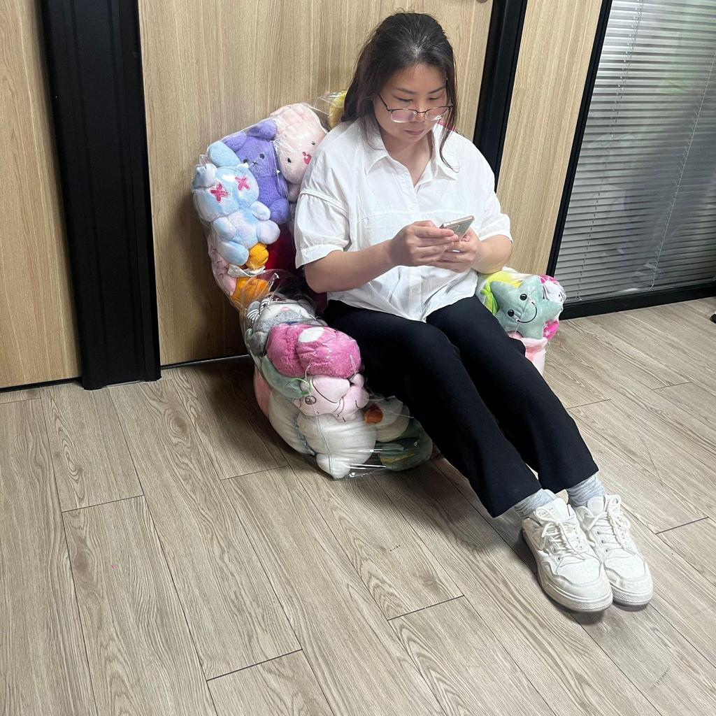 Canapea gonflabilă transparentă din PVC pentru depozitarea păpușilor