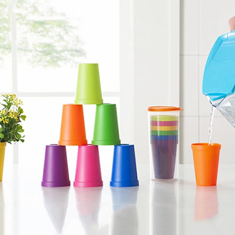 Sada 7 ks Rainbow Plastových kelímků Opakovaně použitelný hrnek na vodu Piknik Cestovní Trendy Legrační Přenosný Rainbow Suit Cup Party Dětský pohárek na pití