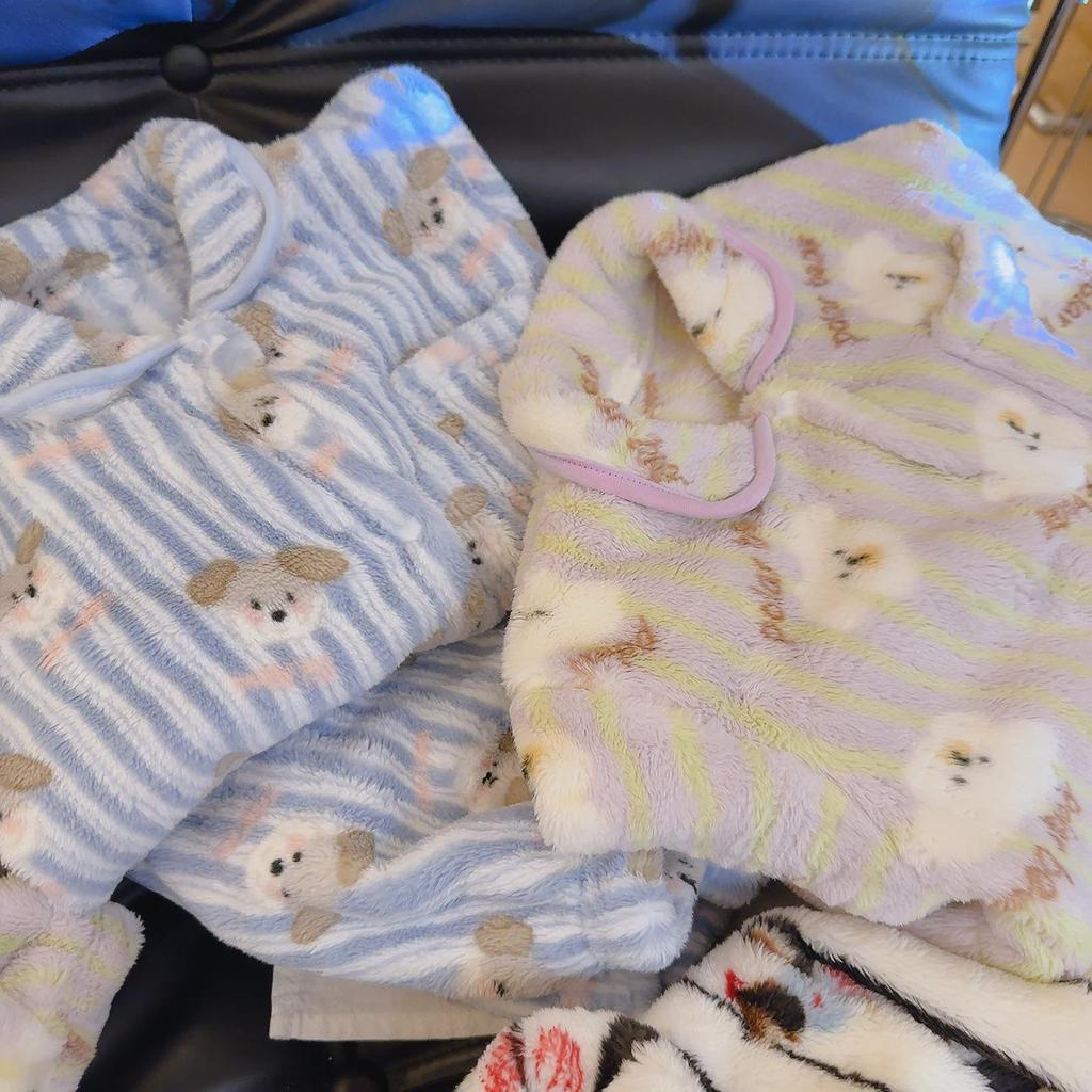 2025 A-Class Flannel Suit for Kids: Plush Velvet Thick Homewear, Fashionable Autumn & Winter Clothing for Boys & Girls.