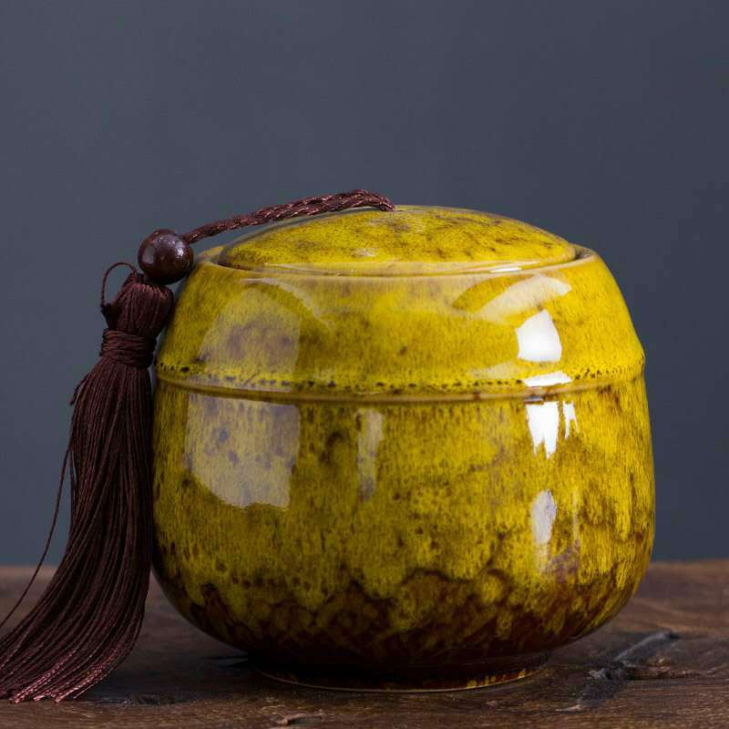 Creative Ceramic Small Tea Pot Kiln Turned Vintage Storage Candy Jar Portable Tea Set Accessories Medicine Powder Food Container