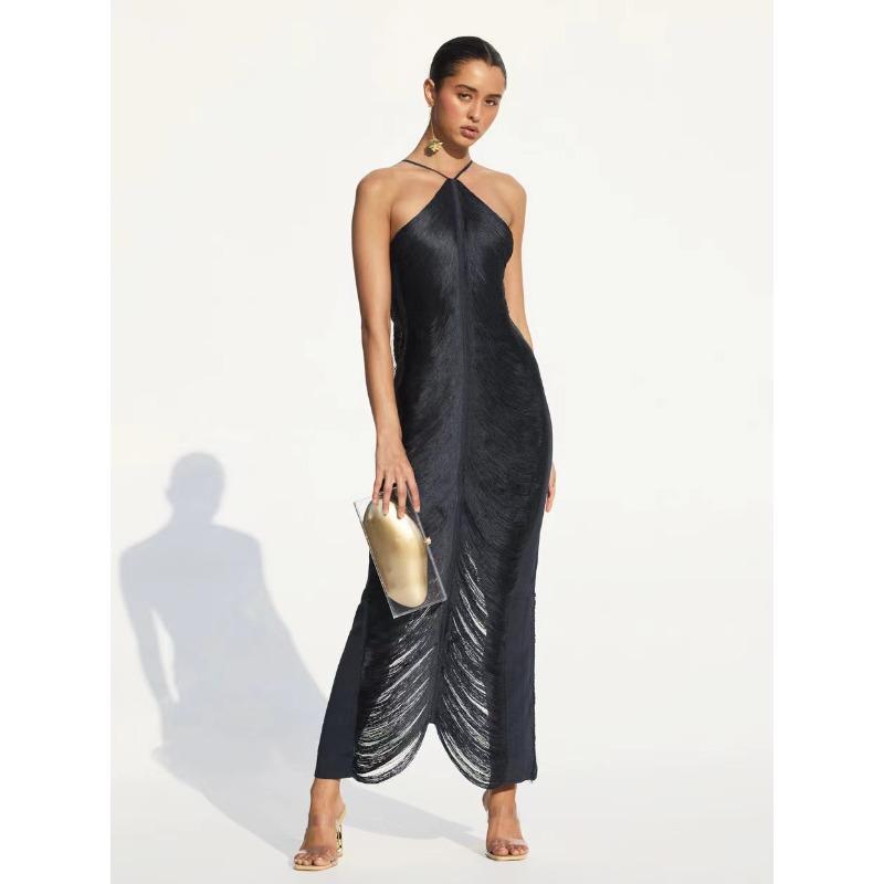 Modisches Fransen-Rückenschlitz-Neckholder-Kleid Kleid