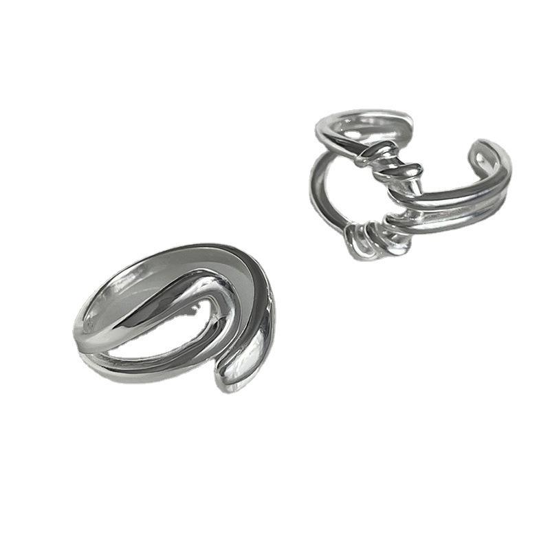 Intertwined Openwork Ring: Adjustable, Fashionable, Versatile for Women’s Unique Style
