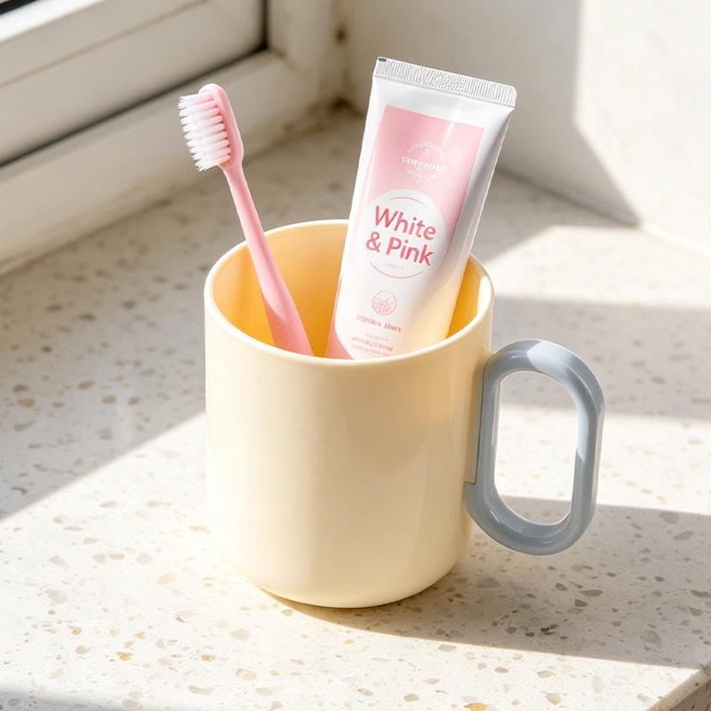 Mildew-Proof Toothbrush and Mouthwash Cup for Dorms and Couples