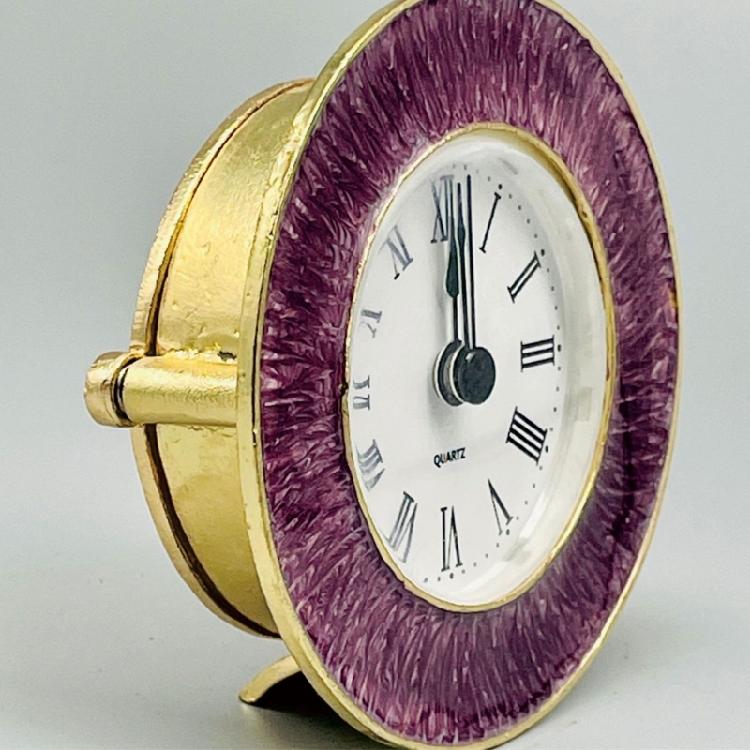 Small Table Clock with Enamel Color Metal Clocks Quiet Timekeeping for Collectors Mantel Clock Home Decoration