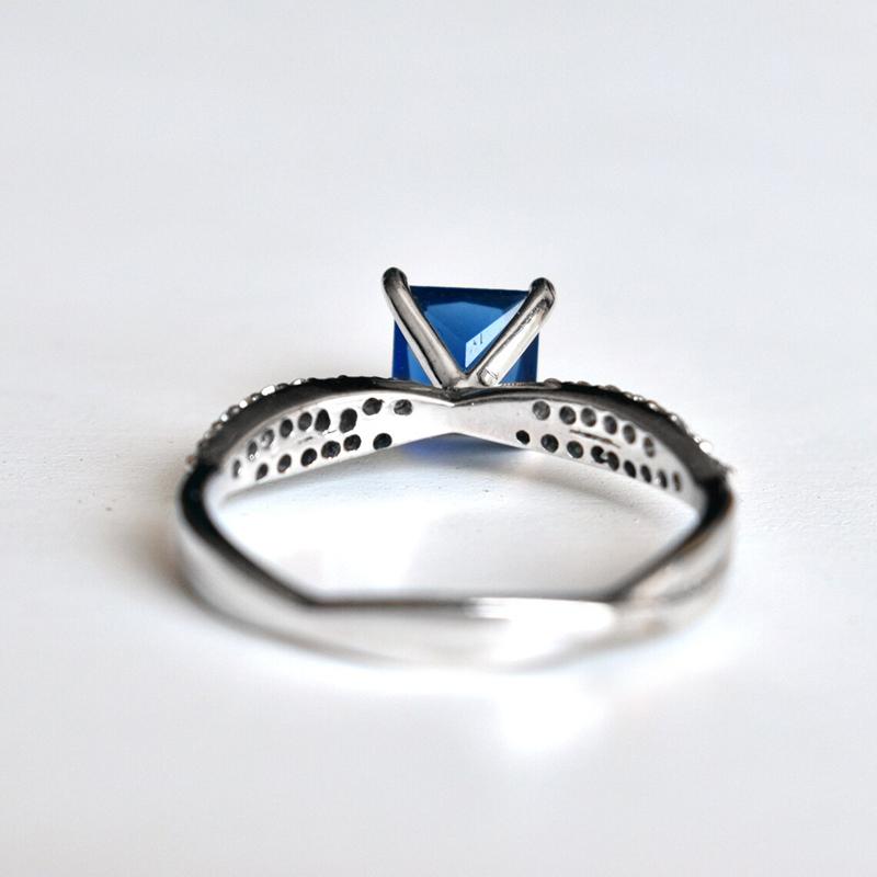 Huitan Princess Blue Cubic Zirconia  Color Rings for Women Luxury Trendy Wedding Band Accessories Temperament Lady Jewelry