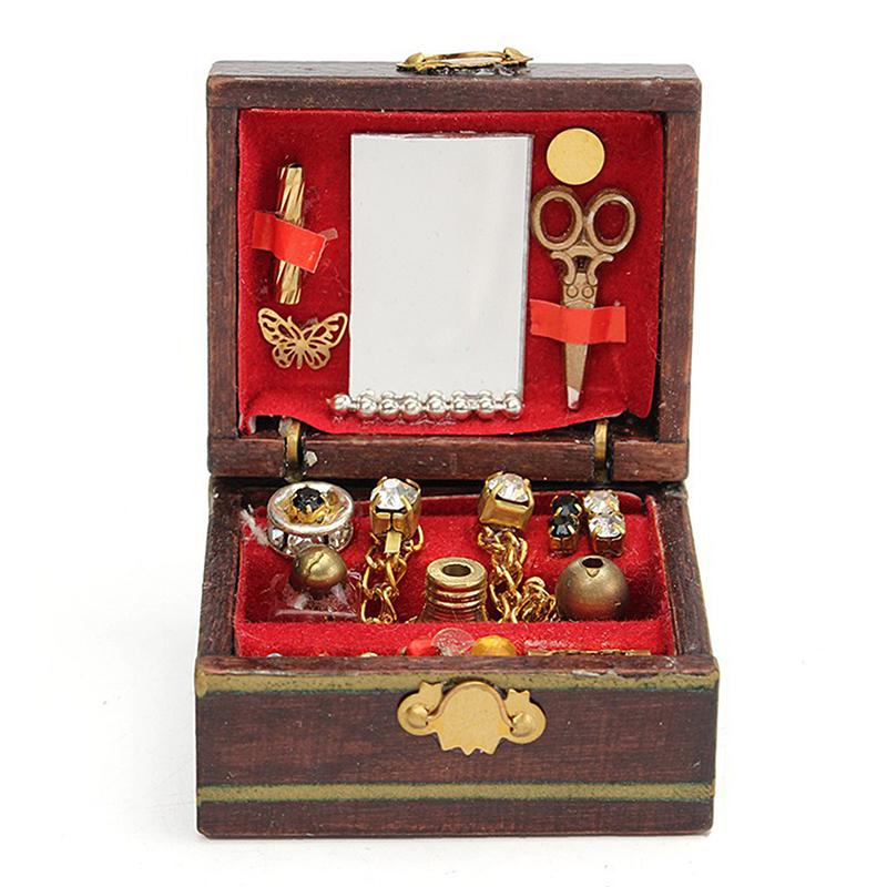 1:12 Dollhouse Miniature Accessories Mini Wooden Jewelry Box Model Toys For Doll House Decoration Vintage Jewel Case