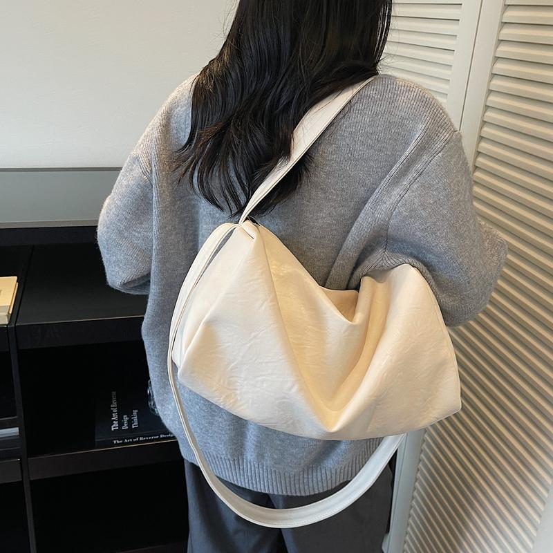 Large Capacity Shoulder Bag Women's Commuter Crossbody Bag