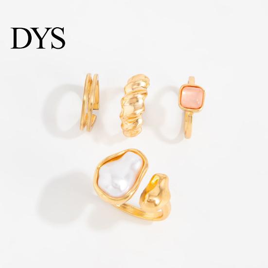 Daily Wear Rings 4Pcs Faux Baroque Pearl Toe Ring Set, Non Tarnish Open Zinc Alloy for Women, Adjustable Golden Plated Foot Jewelry Summer