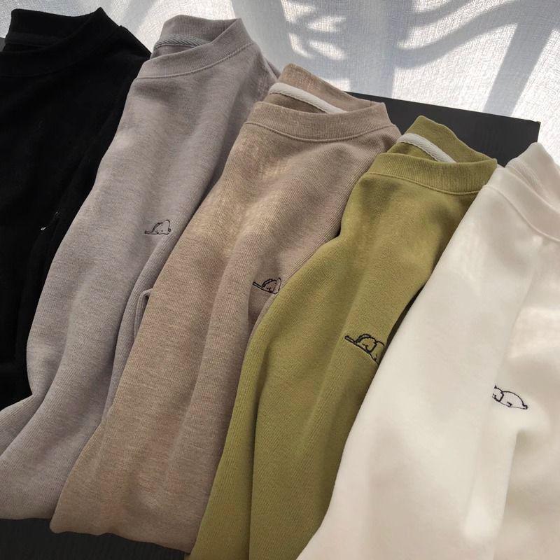 Dámský sametový top s dlouhým rukávem s výšivkou slona - Kulatý výstřih, Volný střih