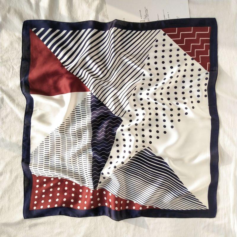 

Женский весенне-летний маленький квадратный шарф | Универсальный декоративный шарф в литературном стиле в корейском стиле с плотным горошком и лоскутным платком или шарфом