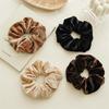 Samt Retro Amerikanischer Stil Großes Haarband für Herbst/Winter – Elegant, Schlicht, Modisches Haaraccessoire