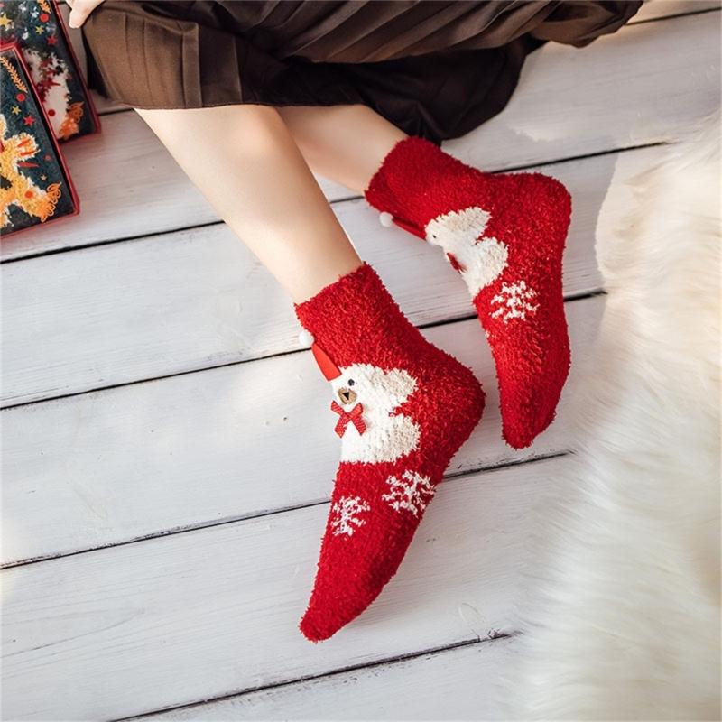 Festival Thickened Coral Velvets Floor Socks for Home Comfort Indoor Fuzzy Slipper Socks with Cartoon Christmas Pattern