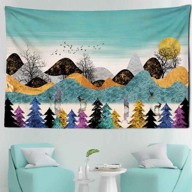 Палевый гобелен с иллюстрацией — фото 16