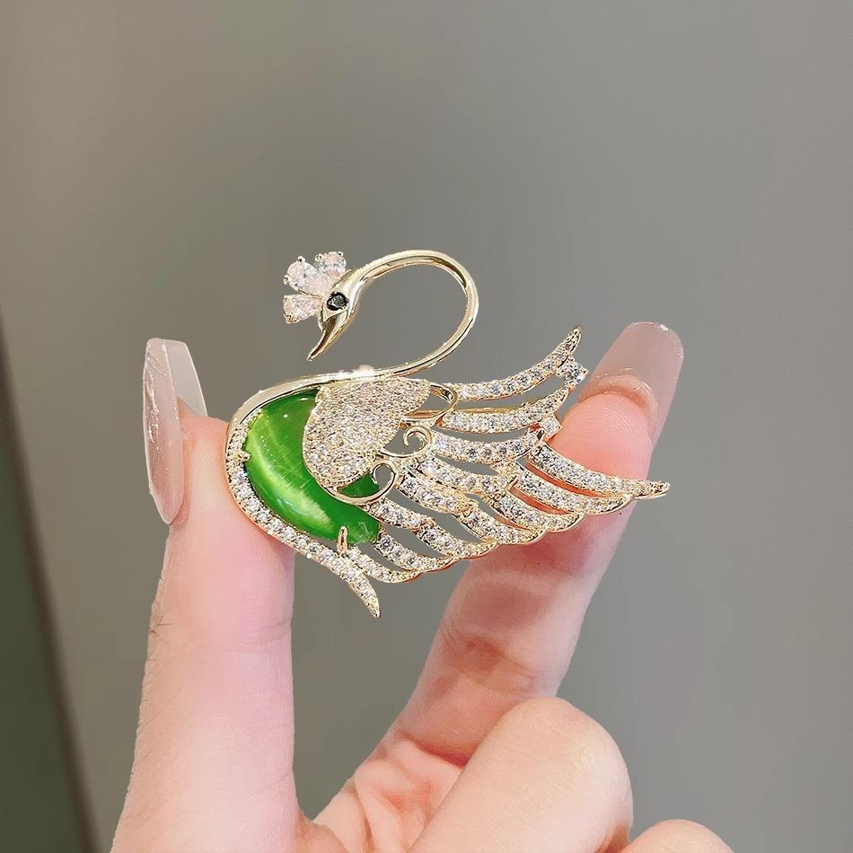 Ancient style auspicious clouds peony flower brooch elegant temperament high-end fashion corsage cheongsam Hanfu suit pin accessories