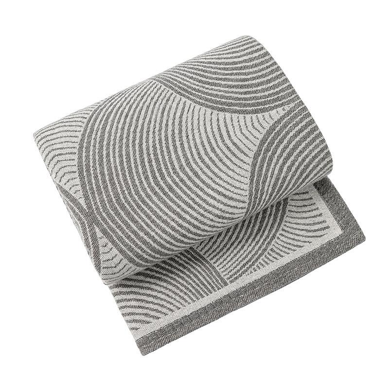 Leichter Luxus Aero Überwurfdecke Gewebte Jacquard Fleece Sofaabdeckung Decke Tragbare Camping Couchdecke Bequeme Klimaanlagen Nickerchen Decke