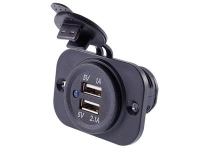 Built-in Charger 2x USB 3.1A, 12/24V