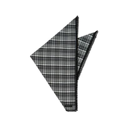 KOOKEESEE Karoschal mit Spitze (schwarz)