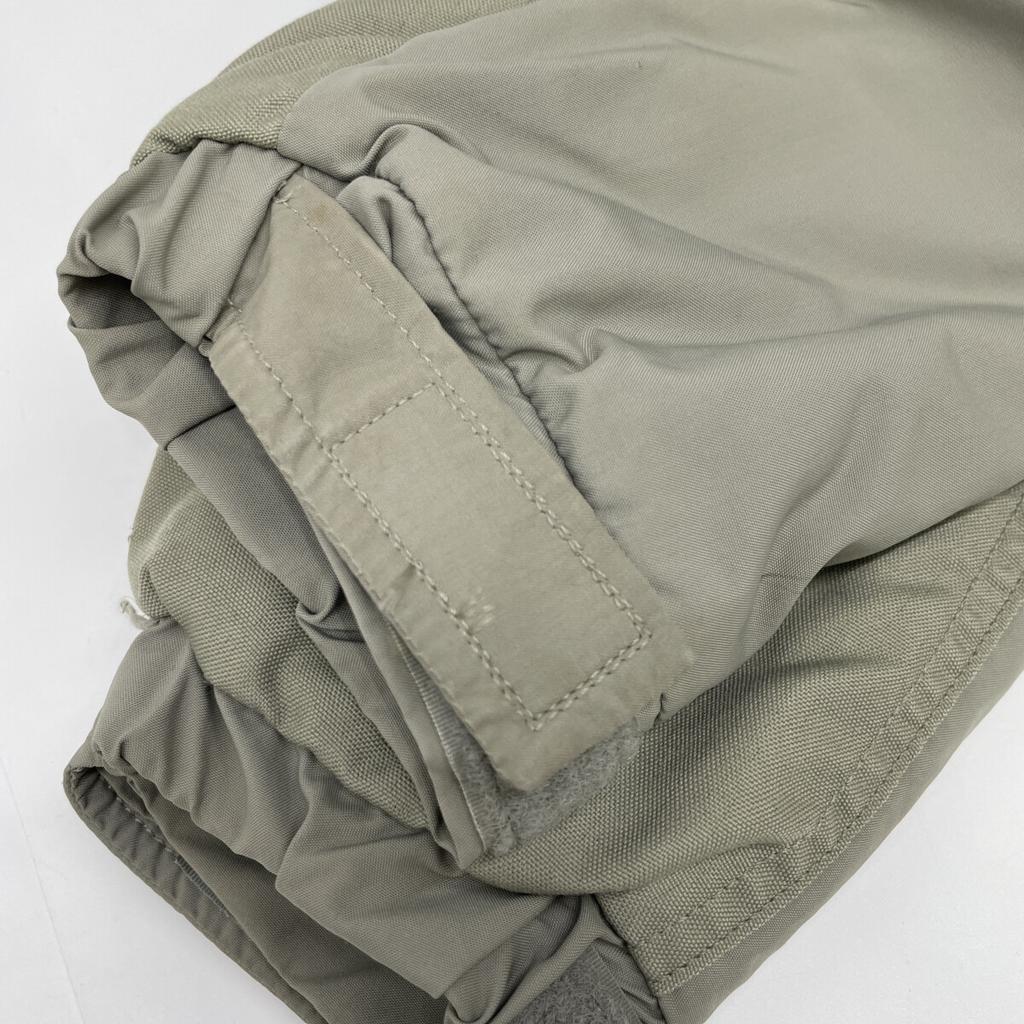 U.S.ARMY 8415-01-538-6289 GENIII LEVEL7 ECWAX PRIMALOFT Jacket M grayUsed