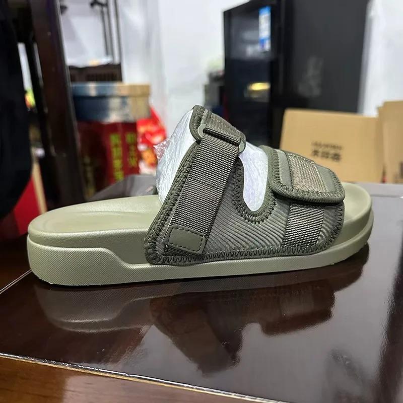 Men's Slippers Summer Trendy Fashion Versatile Drag Wear Soft Soled Beach Shoes Summer Men Sandals