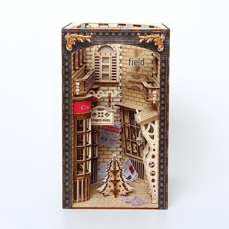 Chengchen Creative Camp 3D Wooden Puzzle: Diagon Alley Christmas Model