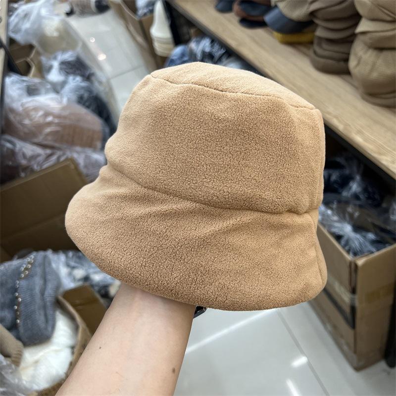 

Fashion fleece lampshade short brim basin hat women autumn and winter warm retro straight fisherman hat M（56-58cm） темно-коричневого кольору