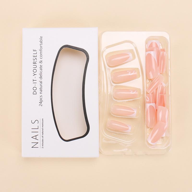 Heart-Shaped Wearable French Manicure Nail Patches - Removable Fake Nail Patches