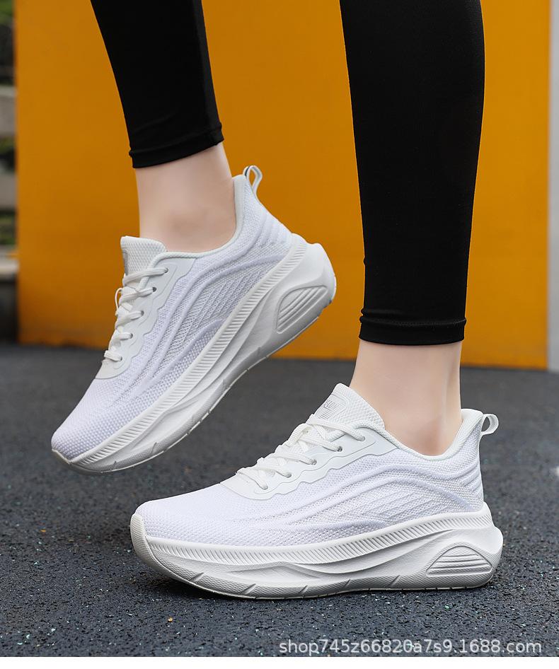 

Летние новые танцевальные туфли женские мягкая подошва легкие дышащие туфли для бальных танцев мужские не устающие ноги спортивные аэробические танцевальные туфли 35