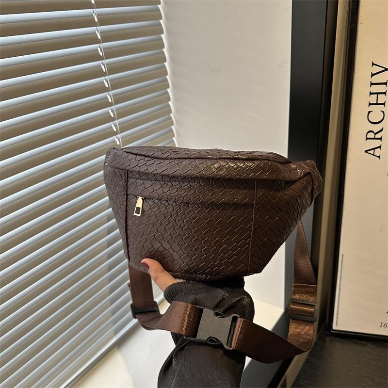 

Men s breast bag trendy brand woven messenger bag men s versatile slash shoulder bag sports small satchel student fanny pack women s
