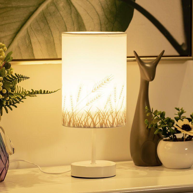 Прикроватный светильник в спальне Японская настольная лампа из массива дерева Теплая романтичная маленькая настольная лампа Настольная лампа с атмосферой