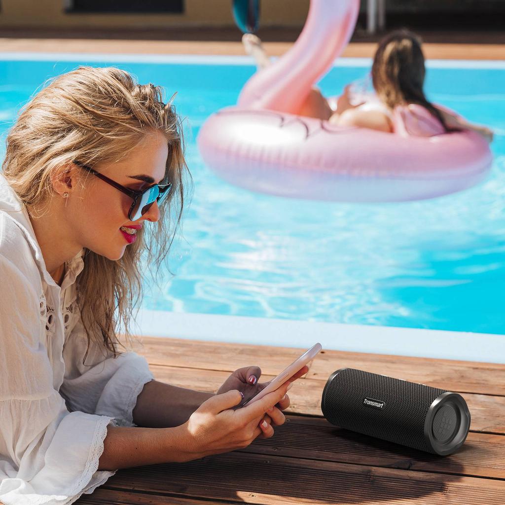 Altoparlante Bluetooth Tronsmart Mirtune C3, Suono Potente 24W, Impermeabile IPX7, 12 Ore di Riproduzione, Accoppiamento Stereo, Portatile con Cordino, Esterno