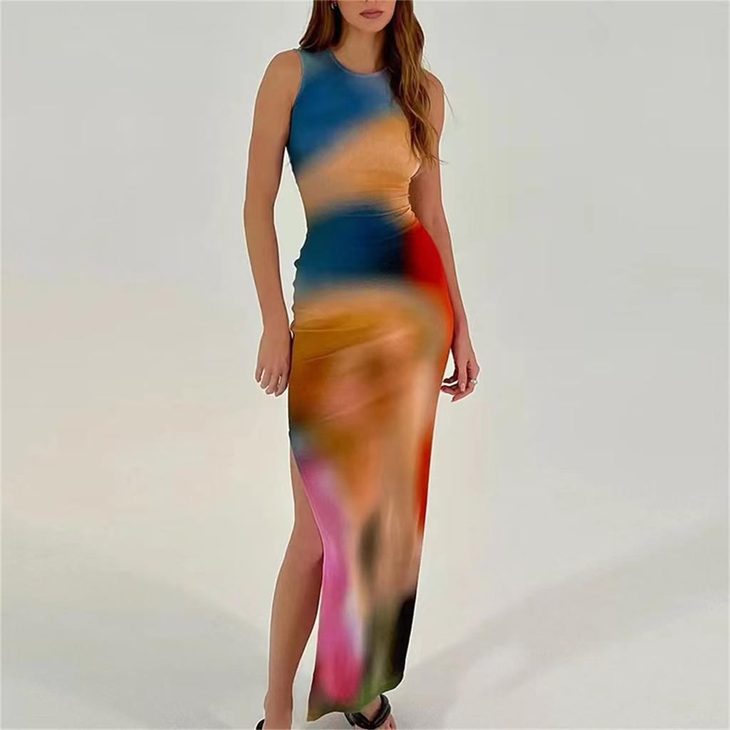 Women's Digital Print Sleeveless Dress With Slit Round Neck And Hip Wrap